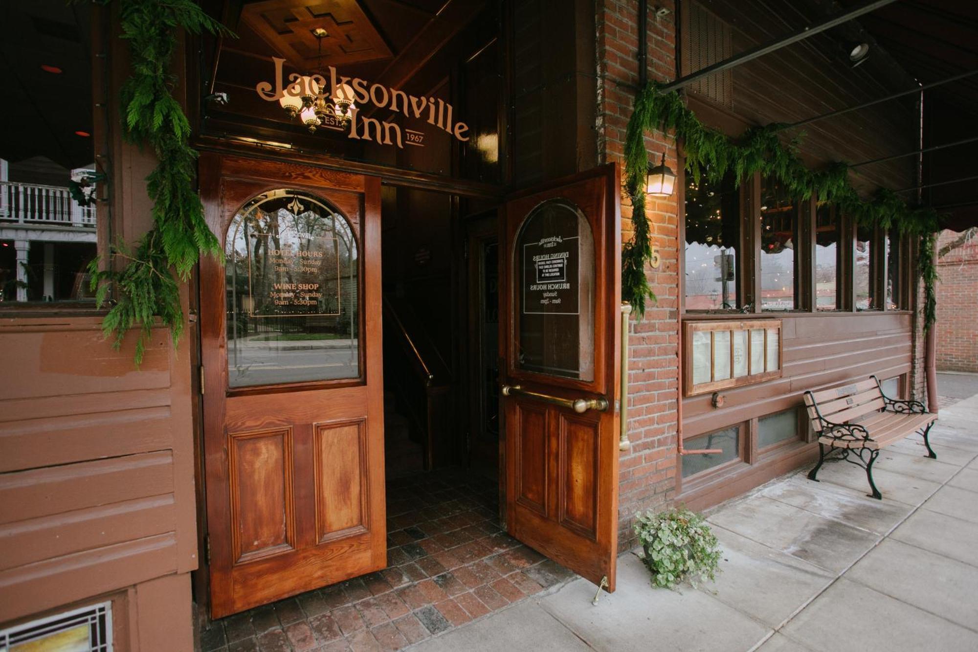 Historic Jacksonville Inn Εξωτερικό φωτογραφία
